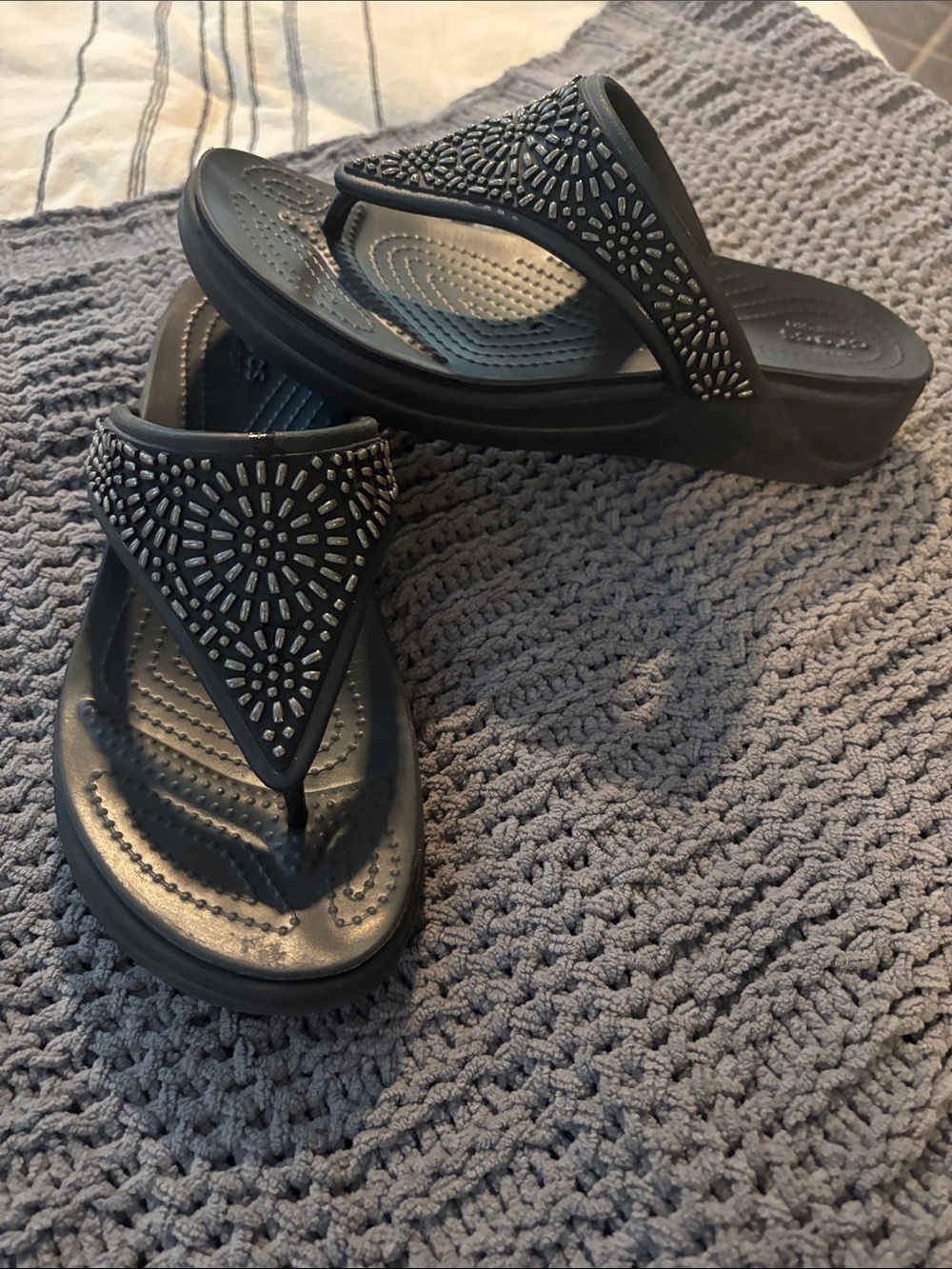 CROCS Black Jeweled Thong Wedge Sandals